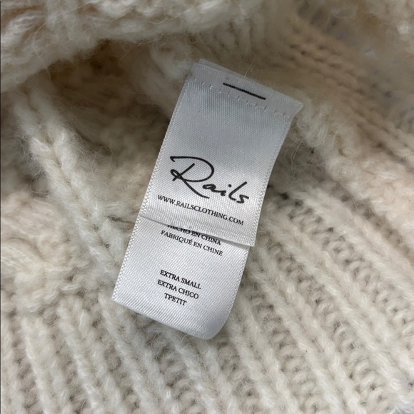 Rails Cream Cable Knit Alexis Sweater Vest - Women's Size XS - EUC - Picture 11 of 13